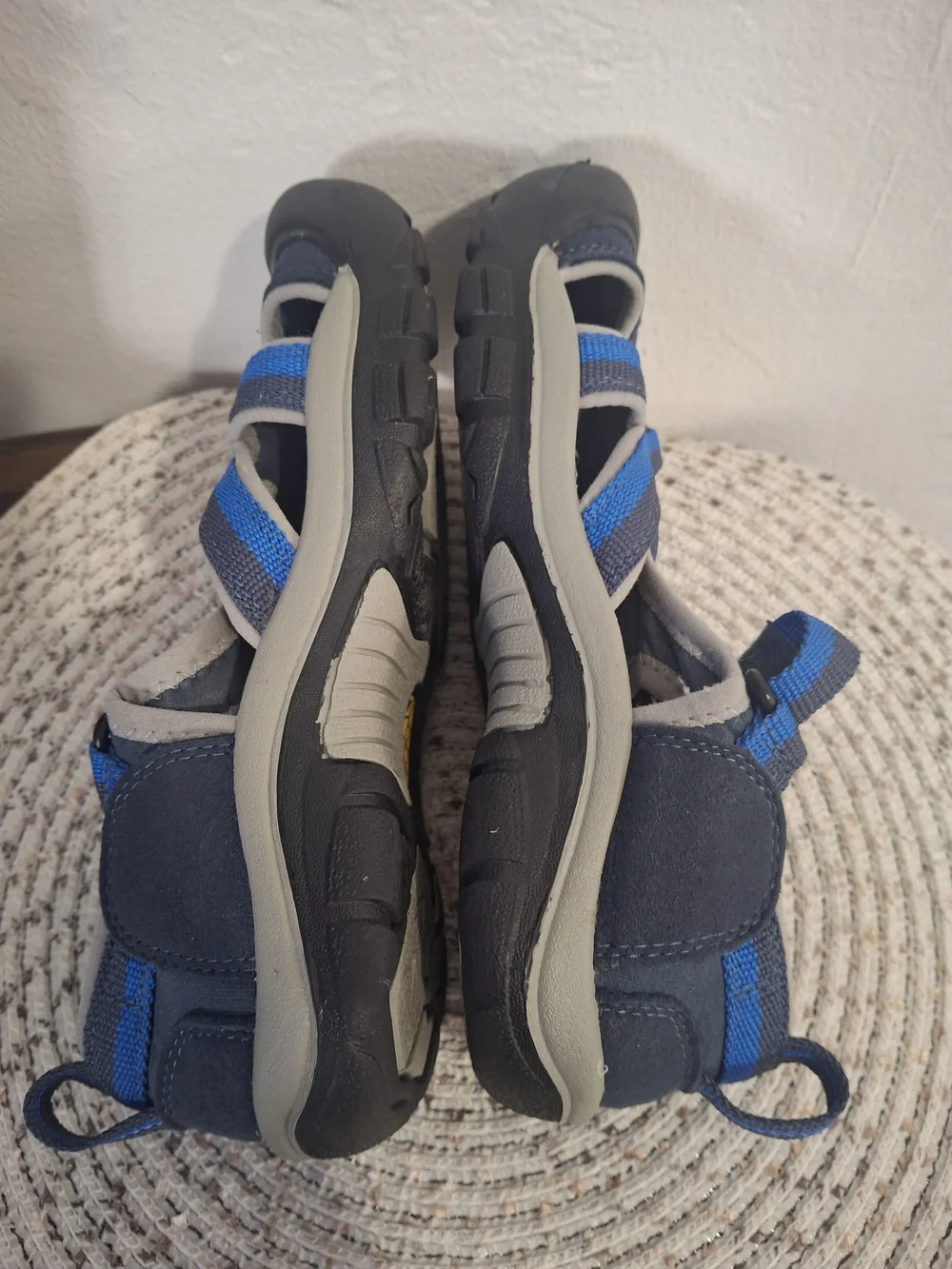 Keen sporty sandals